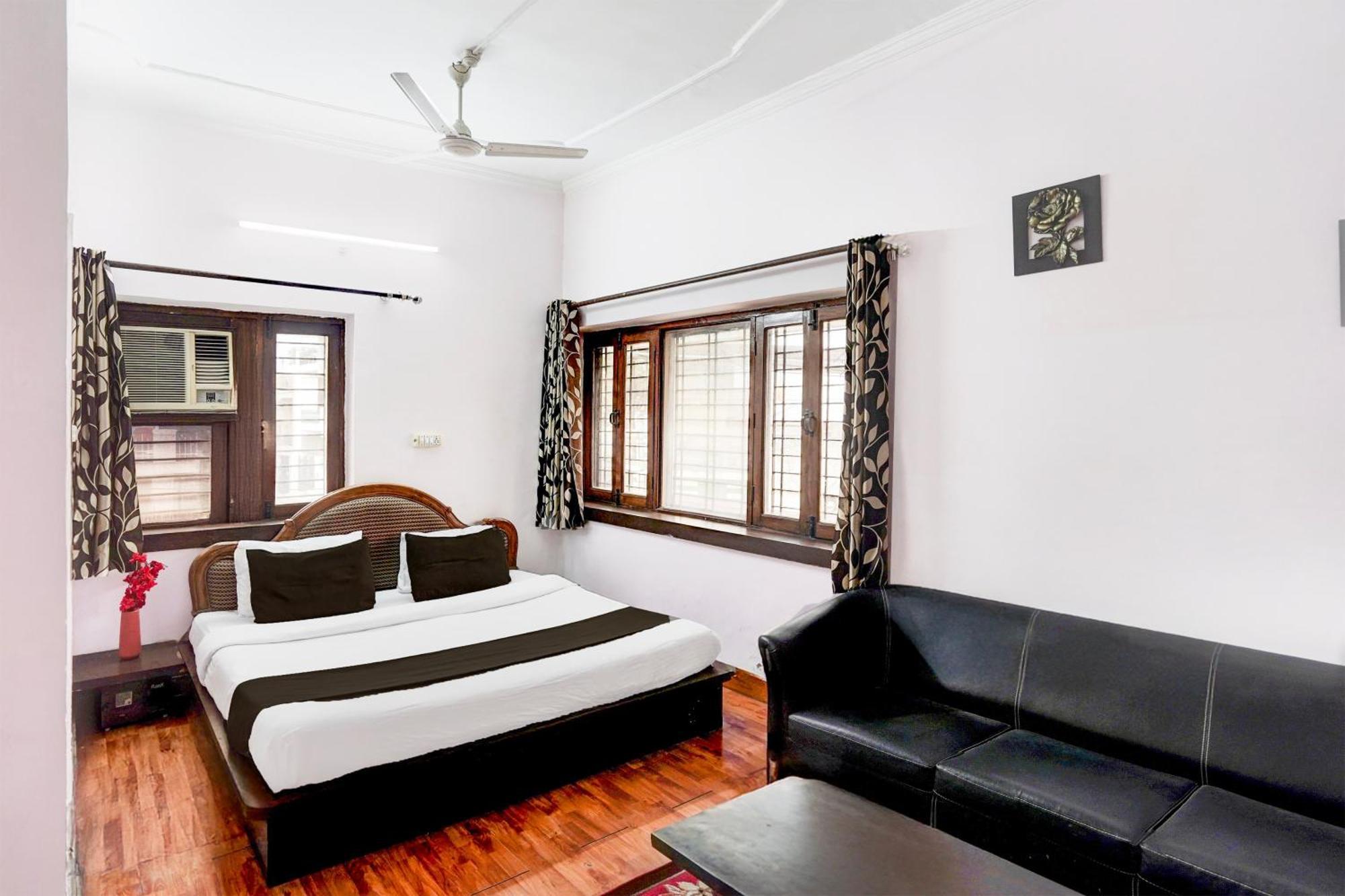Super Hotel O Krishna Nagar Chowk Near Ongc Дехрадун Екстериор снимка